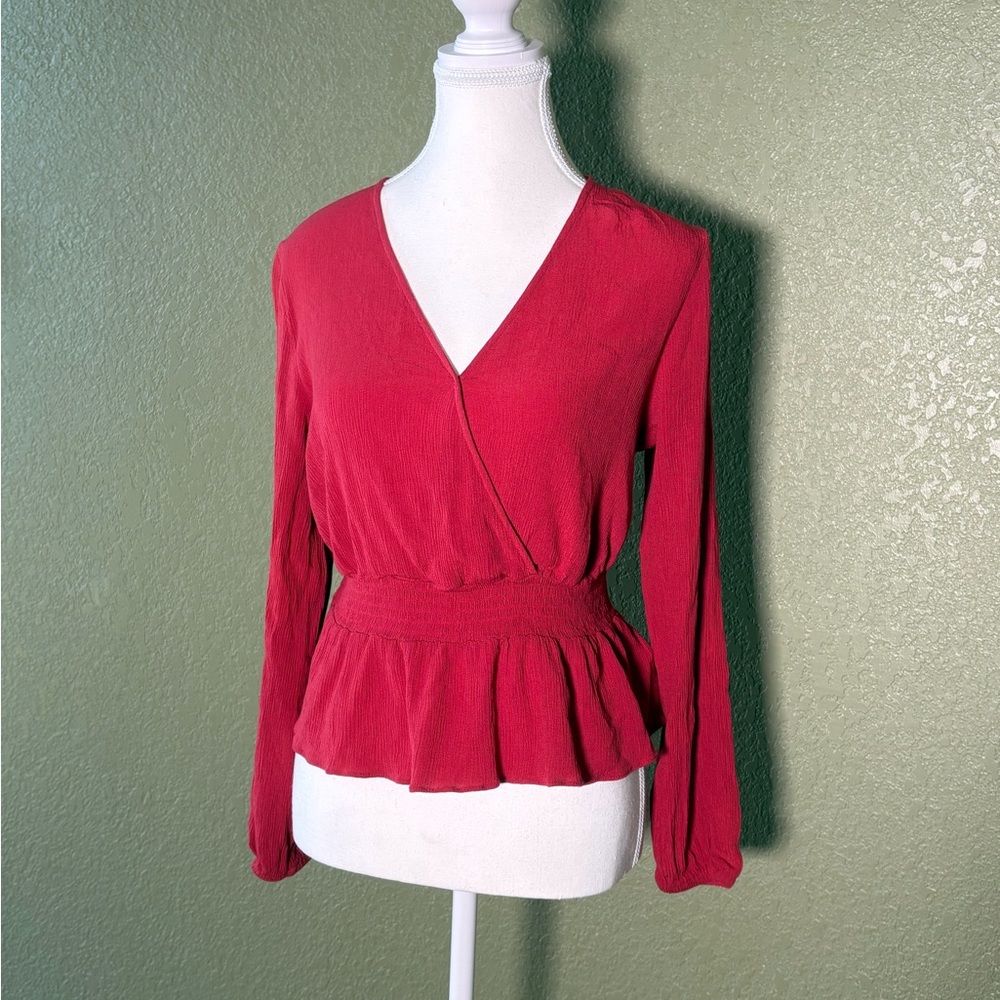Express Deep V Flutter Top Size S